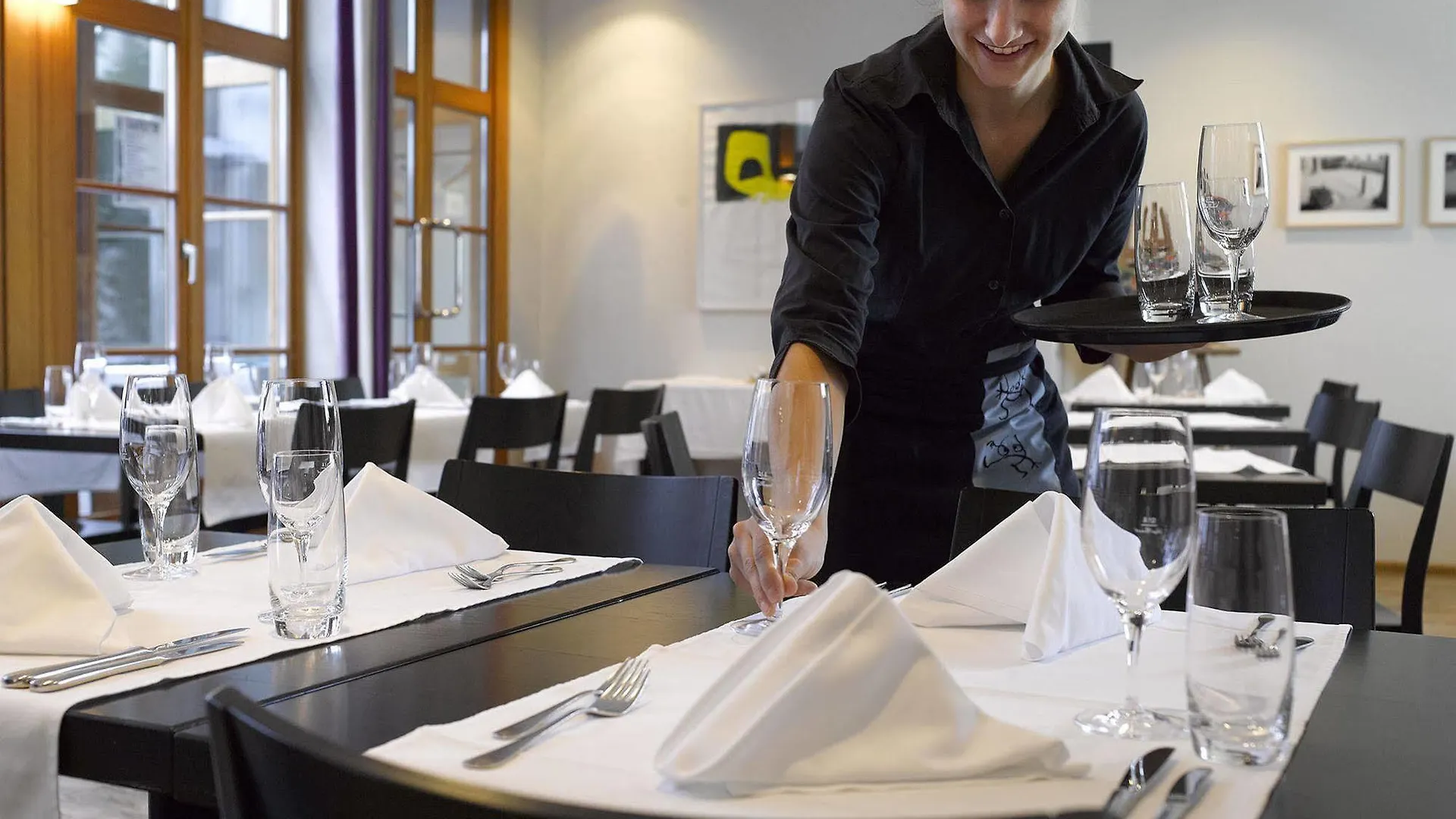 ***  Gast - Und Kulturhaus Der Teufelhof Basel Hotell Schweiz